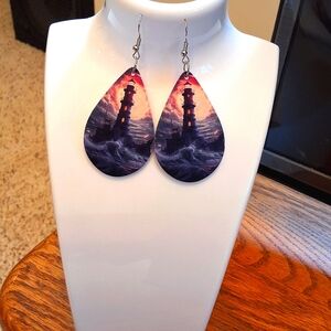 💥SALE💥NEW Light House Scene Dangle Earrings
